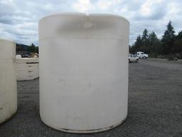 3000 US GALLON POLY LIQUID STORAGE TANK