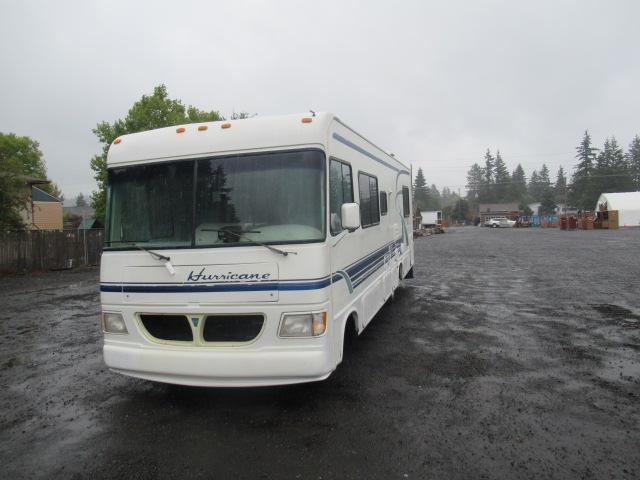 1998 THOR HURRICANE MOTORHOME