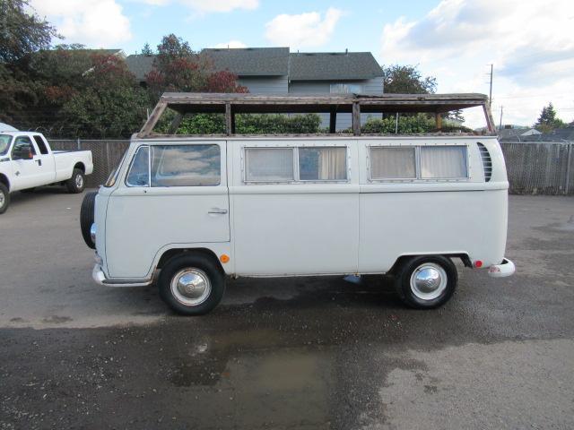 1968 VOLKSWAGEN BUS / CAMPER