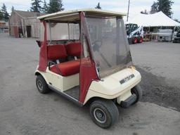 CLUB CART GOLF CART W/ CANVAS ENCLOSURE