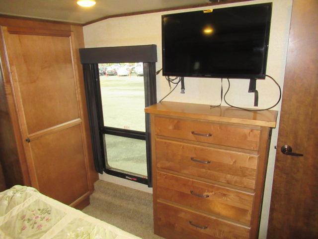 2016 HEARTLAND BIG COUNTRY 3850MB  5TH WHEEL TRAVEL TRAILER W/ 4 SLIDE OUTS