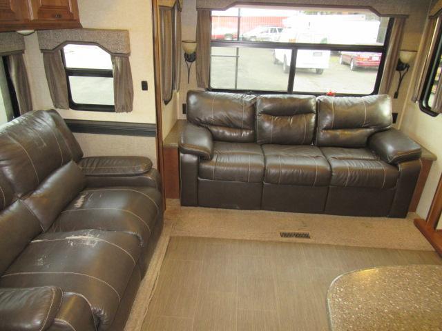 2016 HEARTLAND BIG COUNTRY 3850MB  5TH WHEEL TRAVEL TRAILER W/ 4 SLIDE OUTS