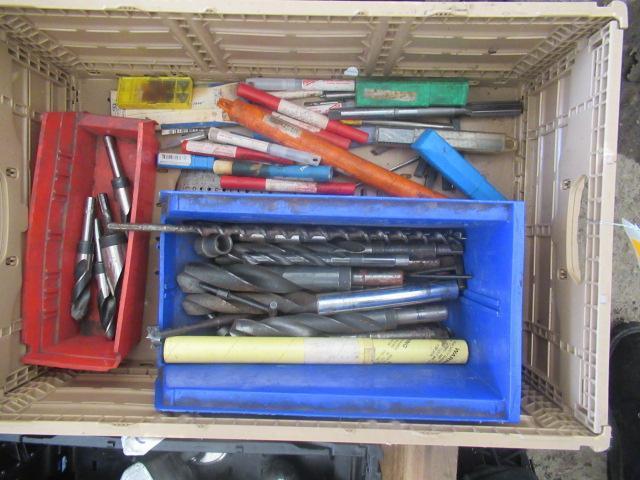 PLASTIC CRATE OF ASSORTED DRILL BITS