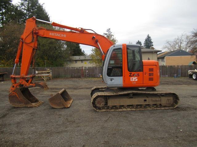 HITACHI ZX135US EXCAVATOR