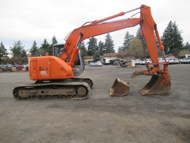 HITACHI ZX135US EXCAVATOR