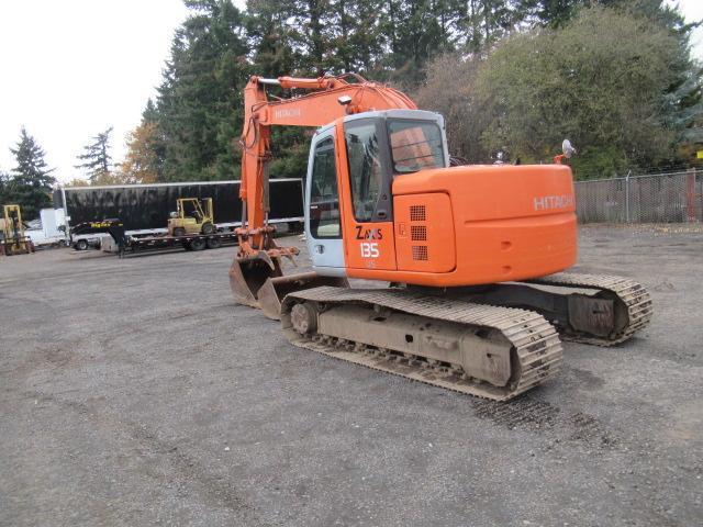 HITACHI ZX135US EXCAVATOR