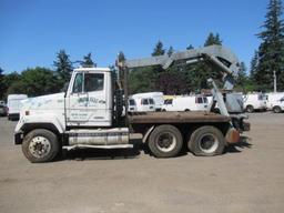 1986 FREIGHTLINER FLC112 CRANE TRUCK