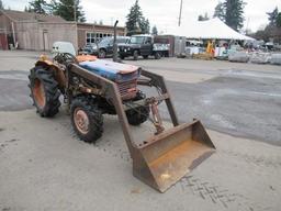 (UNKNOWN MAKE & MODEL) TRACTOR W/ FRONT LOADER