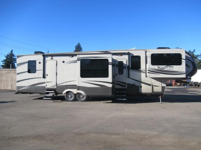 2015 SOLITUDE GRAND DESIGN 5TH WHEEL *TITLE DELAY