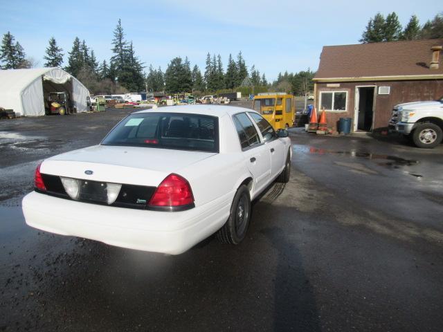 2010 FORD CROWN VICTORIA