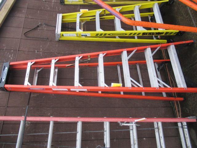 8' WERNER A FRAME LADDER