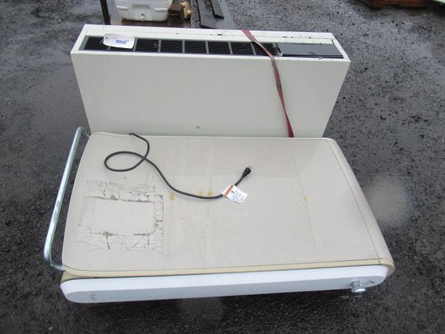 MCQUAY AC/HEATER UNIT