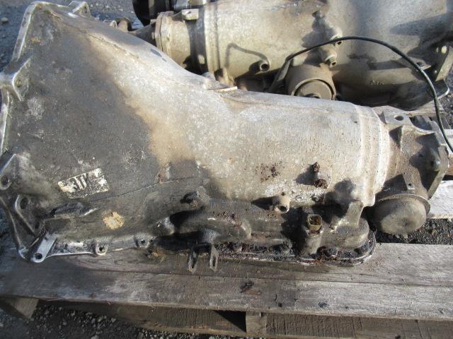 (2)GM AUTOMATIC TRANSMISSIONS (1) IS 2WD AND THE OTHER IS A 4WD, (1) NP 208C 4WD TRANSFER CASE