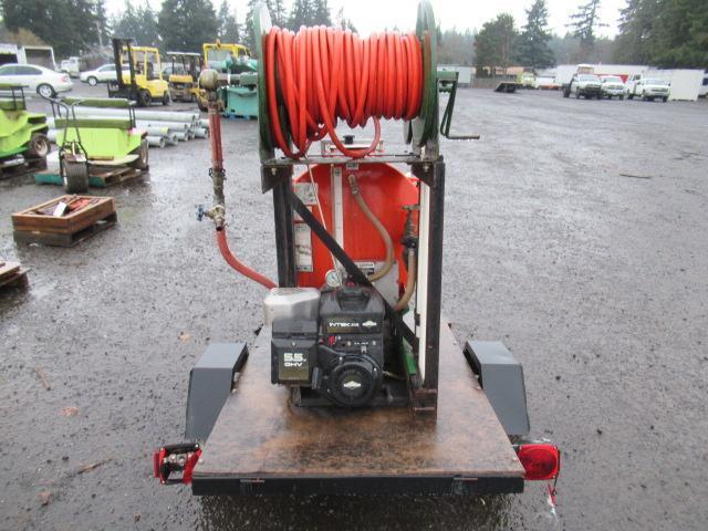 (UNKNOWN MAKE) TOWABLE SPRAYER, BRIGGS & STRATTON 5.5HP GAS POWERED SPRAYER W/ TANK, (2) HOSE REELS,