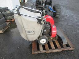 TORO SELF PROPELLED 5 HP VACUUM