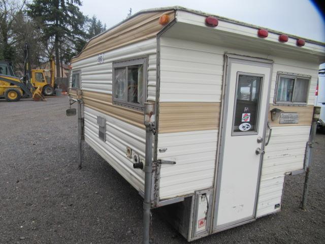 PERRIS VALLEY 708 TRUCK BED CAMPER