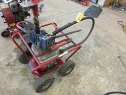 GAS POWERED PORTABLE AUGER W/ 7'' AUGER