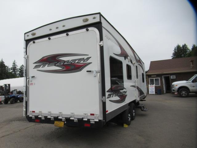 2014 FORREST RIVER STEALTH TOY HAULER