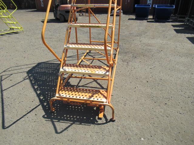 COTTERMAN 9' ROLLING STOCK LADDER