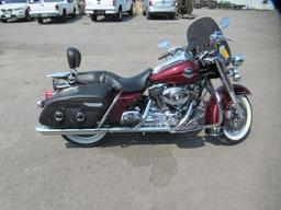 2008 HARLEY DAVIDSON FLHRC ROAD KING CLASSIC MOTORCYCLE