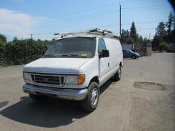 2004 FORD E-250