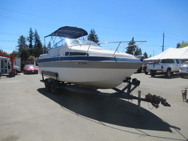 1991 FOUR WINNS 235 VISTA CABIN CRUISER OMC KING COBRA 350