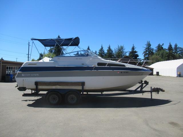 1991 FOUR WINNS 235 VISTA CABIN CRUISER OMC KING COBRA 350