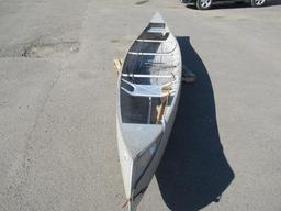 GRUMMAN ALUMINUM 17' CANOE