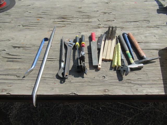 ASSORTED HAND TOOLS