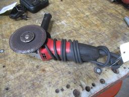 MILWAUKEE 4 1/2'' 120V GRINDER