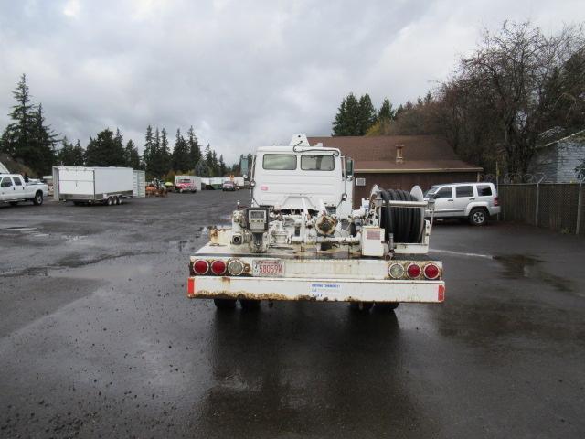 ***PULLED - NO TITLE***2003 FREIGHTLINER FL70 CAB & CHASSIS