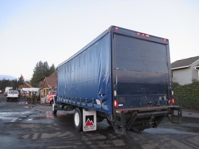 2011 FORD F-750 XLT 24' CURTAIN SIDE BOX TRUCK