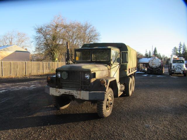 1967 KAISER AMC MILITARY DEUCE DA-20 CREW CARRIER TRUCK