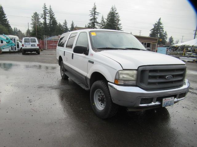 2004 FORD EXCURSION 4X4 XLT SUV