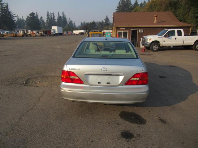 2001 LEXUS LS430