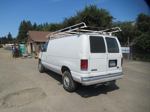 2004 FORD E-250 CARGO VAN