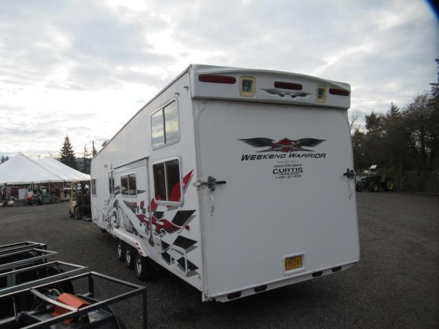 2007 WEEKEND WARRIOR FS3000 BILLET EDITION TRIPLE AXLE TOY HAULER