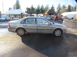 2001 VOLVO S80