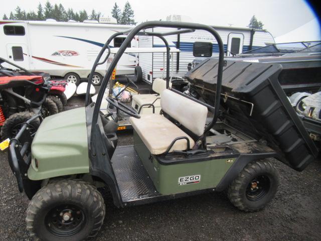 TEXTRON EZ-GO ST 4X4 GAS POWERED GOLF CART