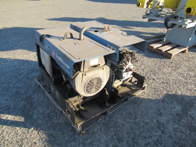 (2) MILLER TRAILBLAZER 302 AC/DC WELDER/10000W GENERATORS (PARTS ONLY)