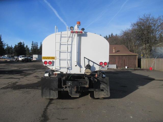 1989 KENWORTH T800 4000GAL WATER TRUCK