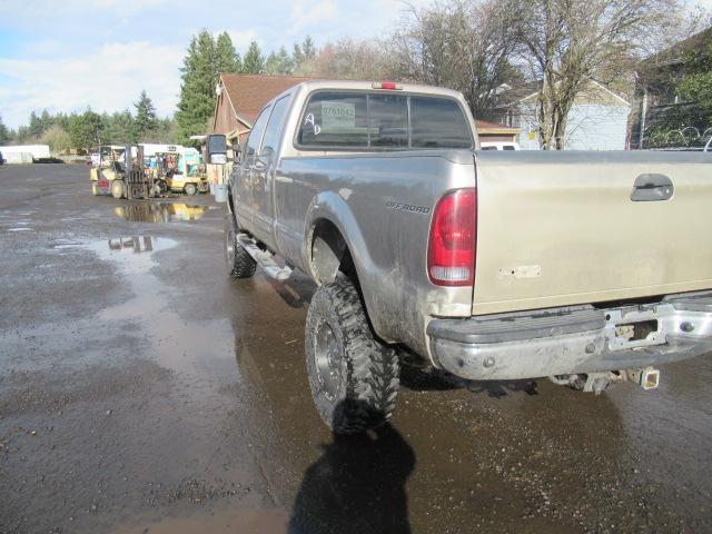 2002 FORD F-250 4X4