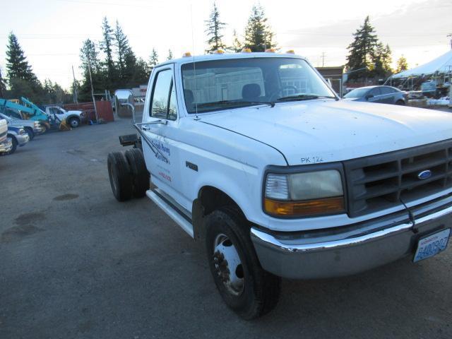 1993 FORD F-SUPER DUTY CAB & CHASSIS