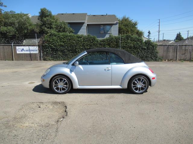 2003 VOLKSWAGEN BEETLE CONVERTIBLE