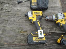 DEWALT 20V DRILL & IMPACT DRIVER W/ BATTERIES & CHARGER