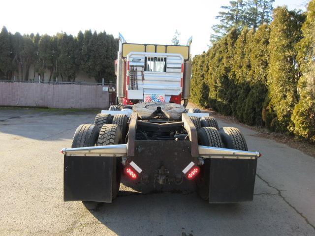 2008 PETERBILT 389 DAY CAB TRACTOR