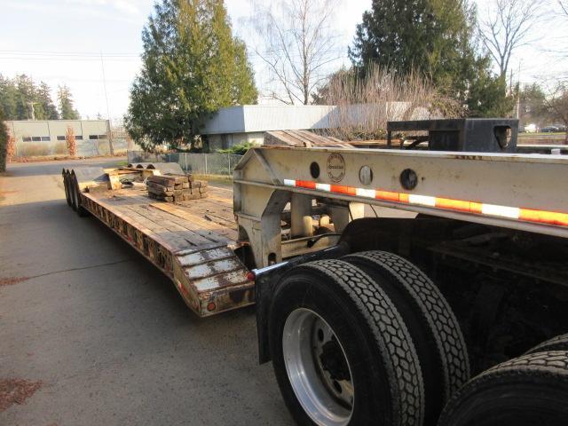 1995 FONTAINE SPECIALIZED TB50 RGN LOWBOY TRAILER