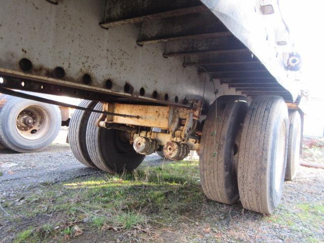 1980 TRAIL MOBILE 48' FLATBED TRAILER