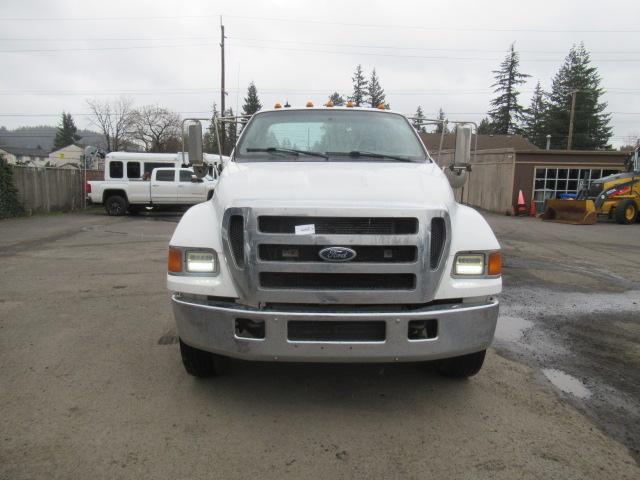 2006 FORD F-650 CAB & CHASSIS