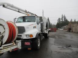 2001 STERLING VAC TRUCK